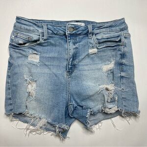 Women’s X-Large distressed Judy Blue denim blue jean shorts